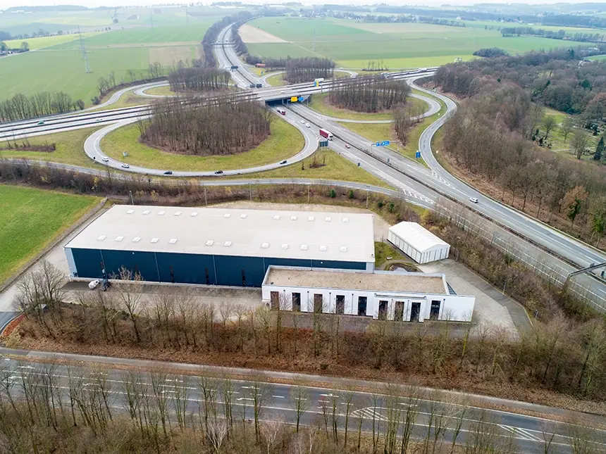 Brockhoff vermittelt Gewerbehalle in Unna